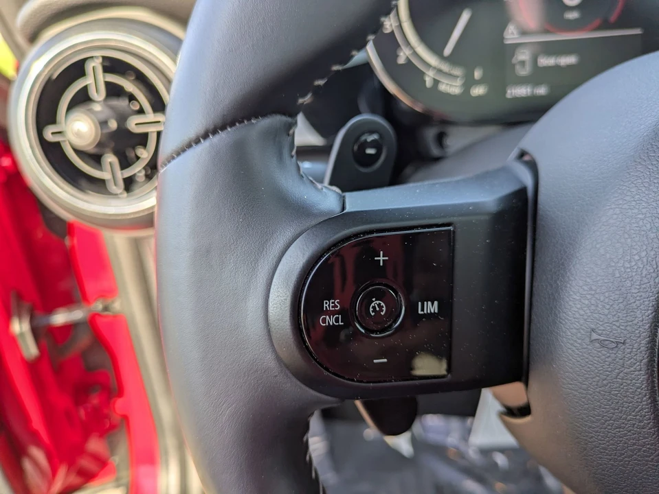 2023 Mini Mini Cooper S 3rd Gen - Image 18 of 21