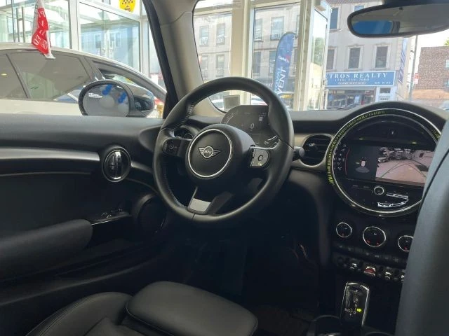 2023 Mini Mini Cooper S 3rd Gen - Image 23 of 31
