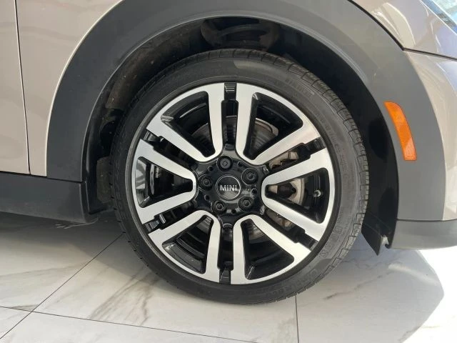2023 Mini Mini Cooper S 3rd Gen - Image 30 of 31