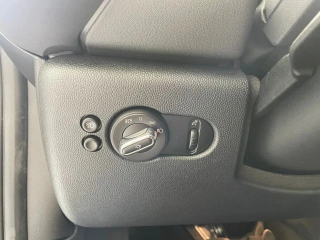 2023 Mini Mini Cooper S 3rd Gen - Image 11 of 31