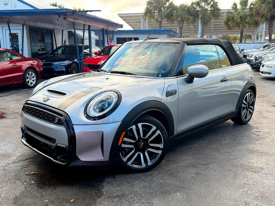 2023 Mini Mini Cooper S 3rd Gen - Image 2 of 21