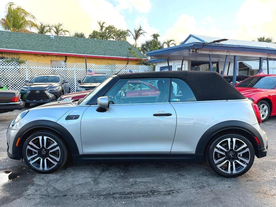 2023 Mini Mini Cooper S 3rd Gen - Image 10 of 21
