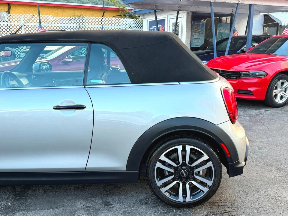 2023 Mini Mini Cooper S 3rd Gen - Image 12 of 21