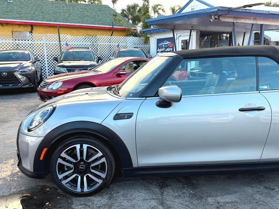 2023 Mini Mini Cooper S 3rd Gen - Image 11 of 21