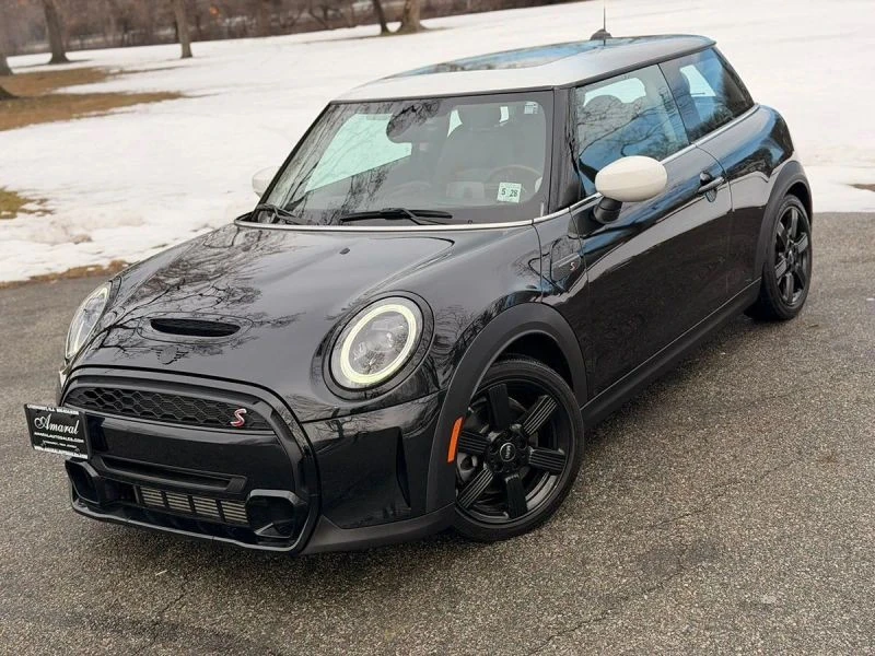 2023 Mini Mini Cooper S 3rd Gen - Image 2 of 12