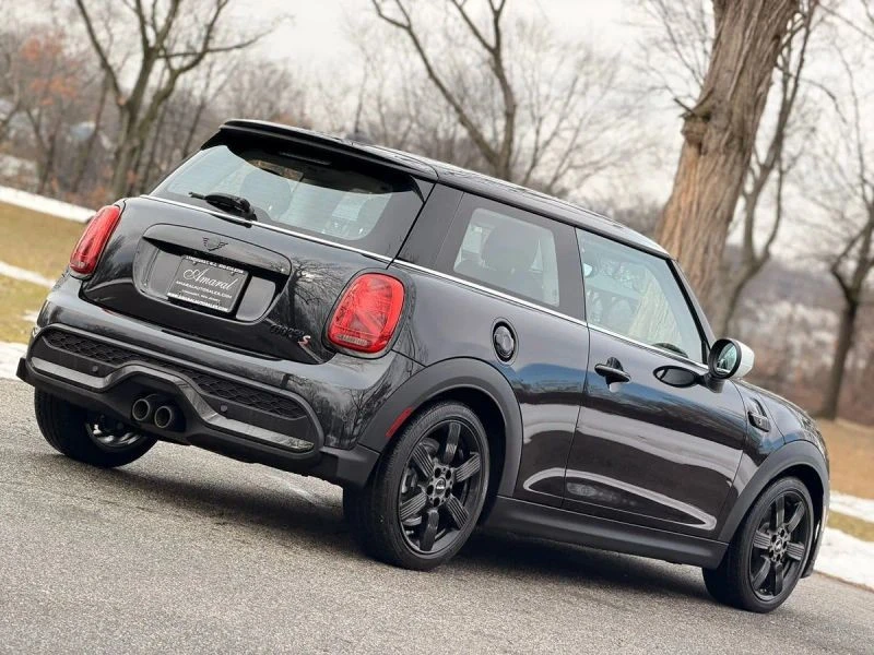 2023 Mini Mini Cooper S 3rd Gen - Image 6 of 12