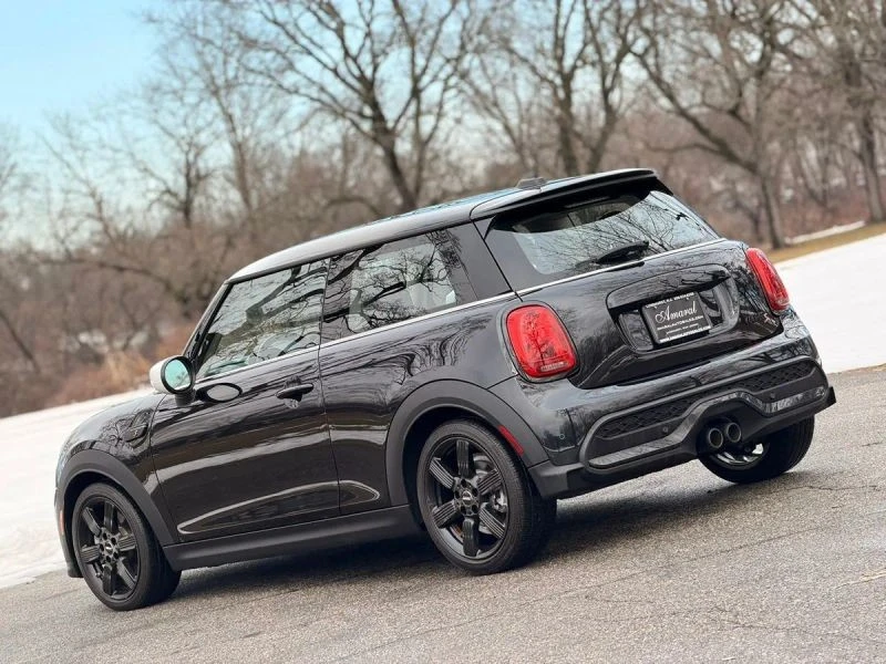 2023 Mini Mini Cooper S 3rd Gen - Image 5 of 12