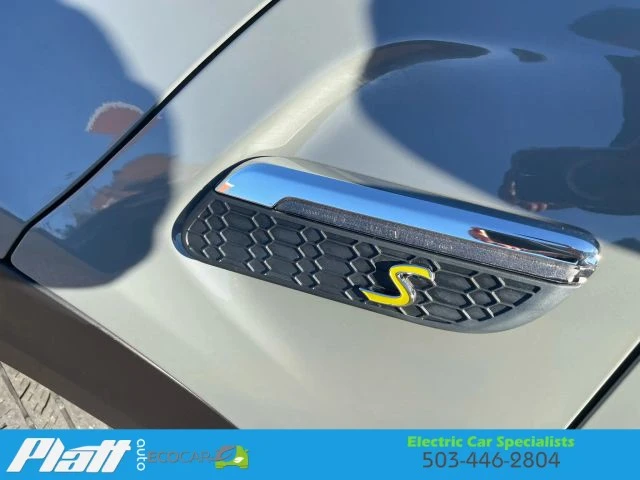 2023 Mini Mini 3rd Gen - Image 17 of 21
