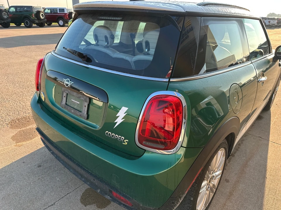 2023 Mini Mini 3rd Gen - Image 9 of 21