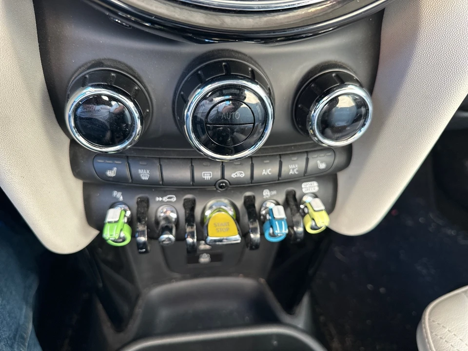 2023 Mini Mini 3rd Gen - Image 15 of 21