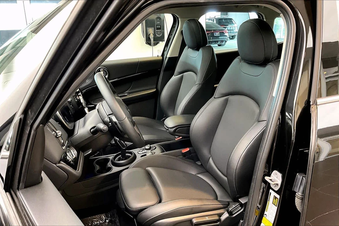 2023 Mini Countryman 3rd Gen - Image 8 of 12