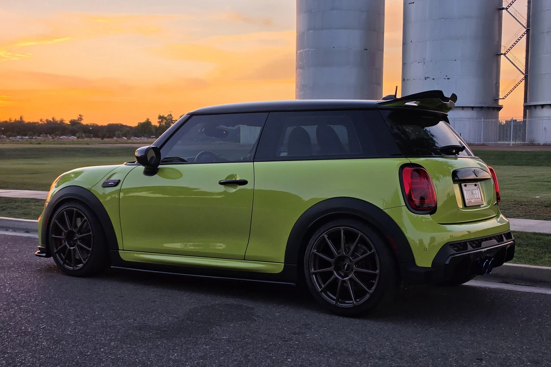 2023 Mini Mini John Cooper Works 3rd Gen - Image 14 of 31