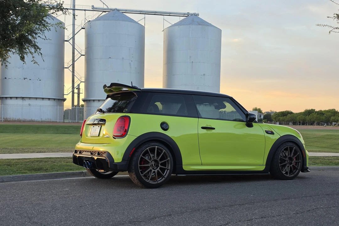 2023 Mini Mini John Cooper Works 3rd Gen - Image 19 of 31
