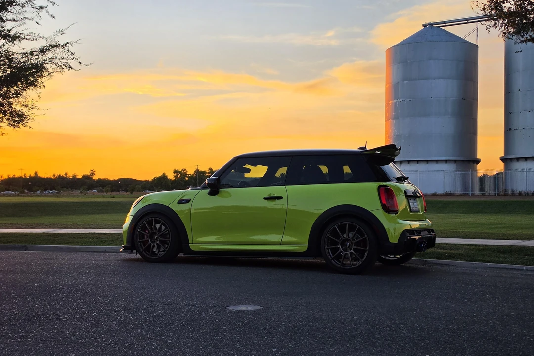 2023 Mini Mini John Cooper Works 3rd Gen - Image 13 of 31