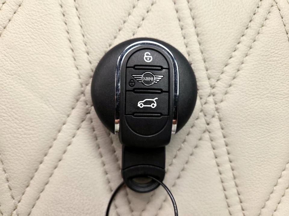 2023 Mini Mini John Cooper Works 3rd Gen - Image 23 of 27