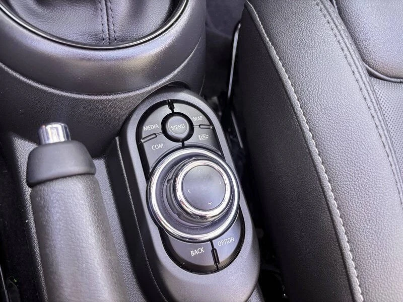 2023 Mini Mini Cooper S 3rd Gen - Image 19 of 21