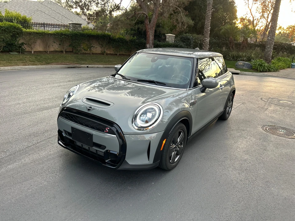 2023 Mini Mini Cooper S 3rd Gen - Image 11 of 31