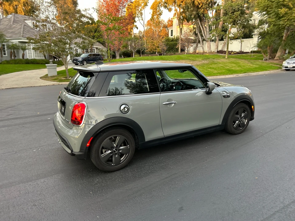 2023 Mini Mini Cooper S 3rd Gen - Image 31 of 31