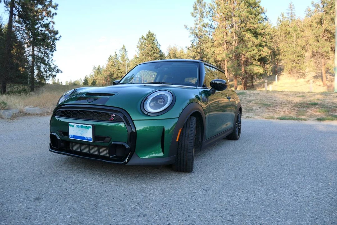 2023 Mini Mini Cooper S 3rd Gen - Image 2 of 11