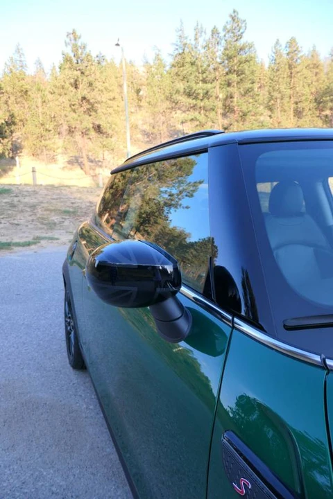 2023 Mini Mini Cooper S 3rd Gen - Image 4 of 11