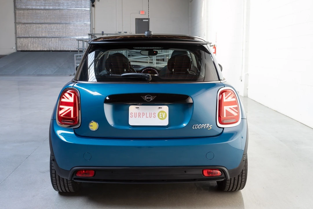2023 Mini Mini 3rd Gen - Image 18 of 21