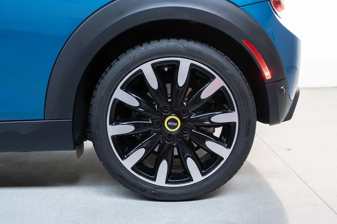 2023 Mini Mini 3rd Gen - Image 21 of 21