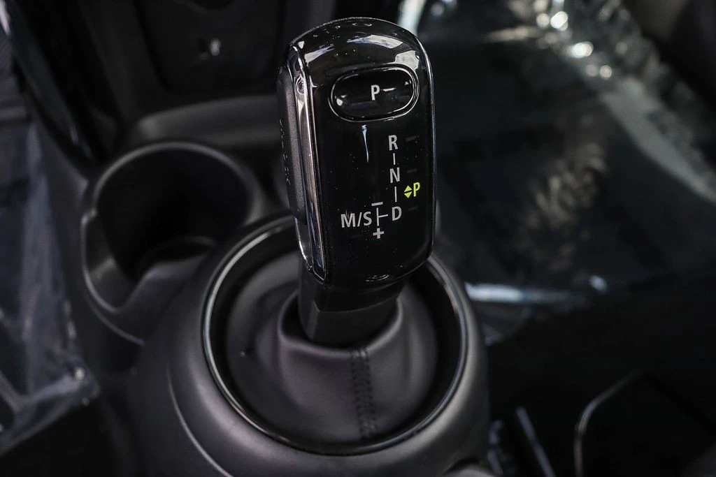 2023 Mini Mini 3rd Gen - Image 23 of 31