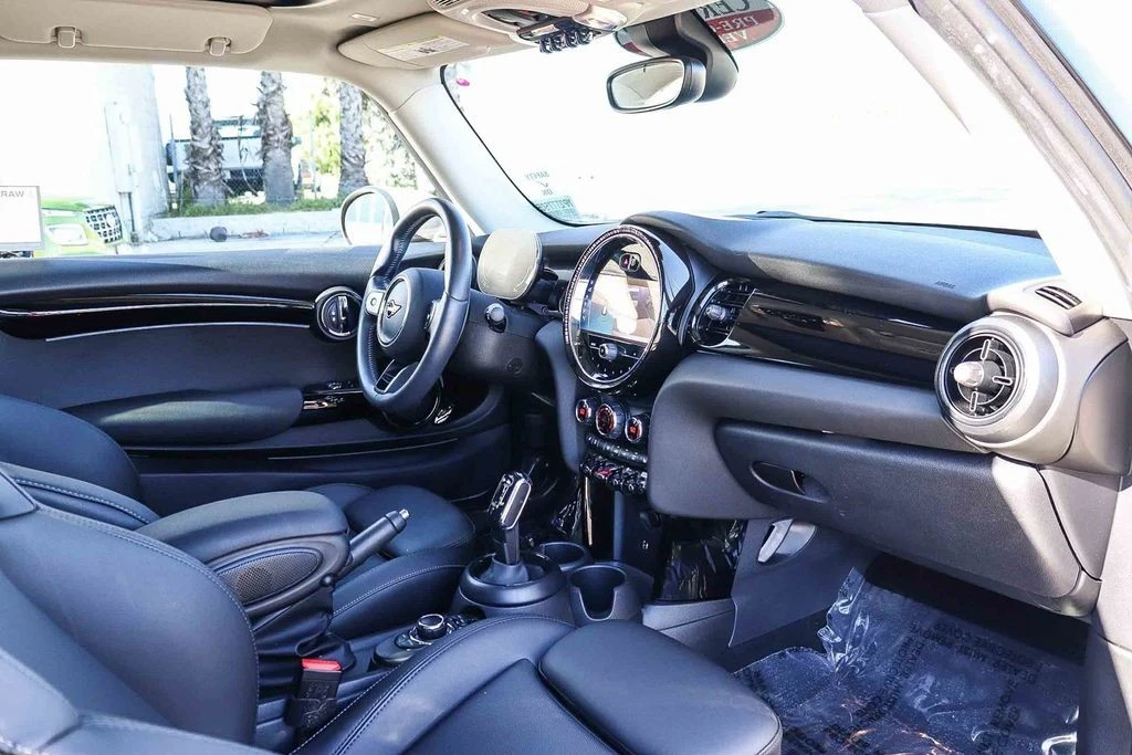 2023 Mini Mini 3rd Gen - Image 16 of 31