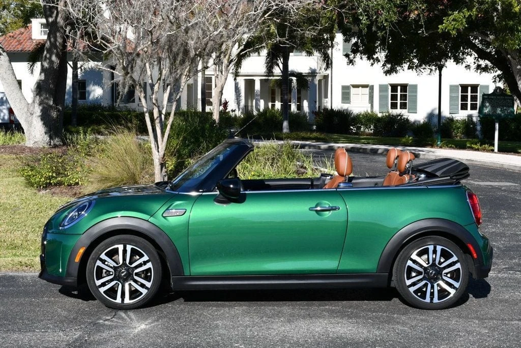 2023 Mini Mini 3rd Gen - Image 3 of 12