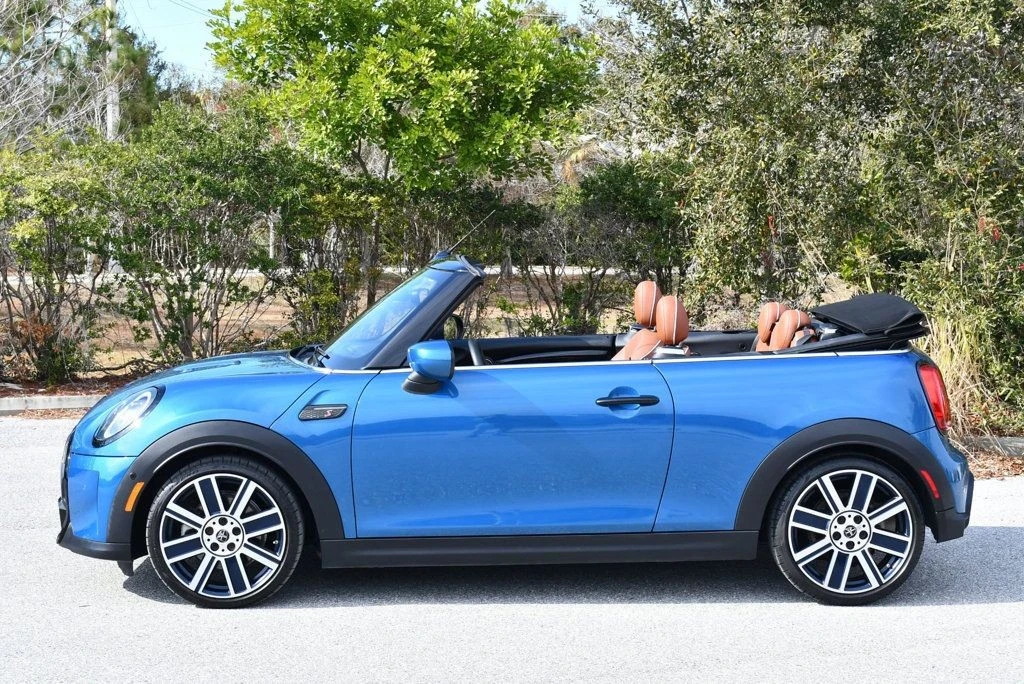 2023 Mini Mini 3rd Gen - Image 3 of 21