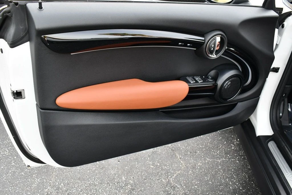2023 Mini Mini 3rd Gen - Image 11 of 12