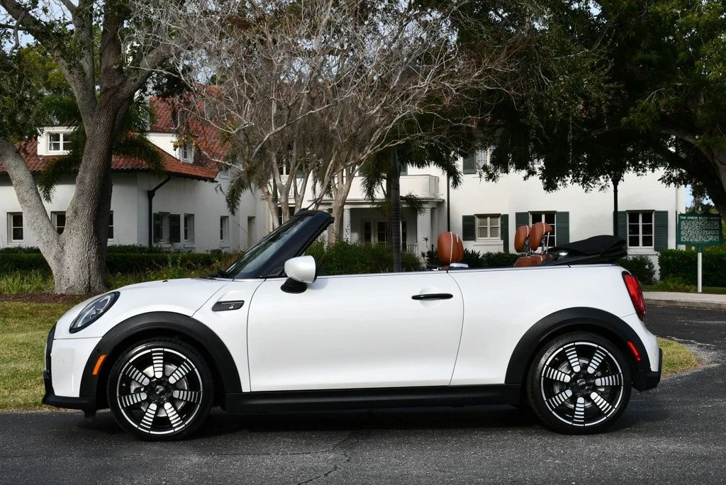 2023 Mini Mini 3rd Gen - Image 3 of 12