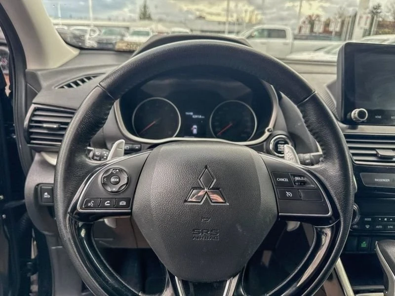 2023 Mitsubishi Eclipse Cross - Image 8 of 13