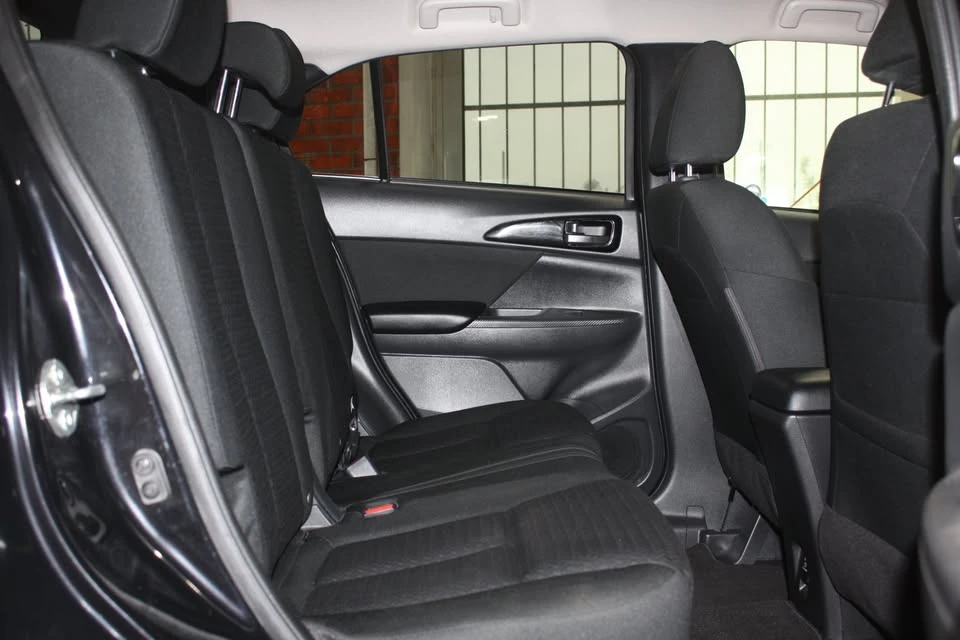 2023 Mitsubishi Eclipse Cross - Image 7 of 12