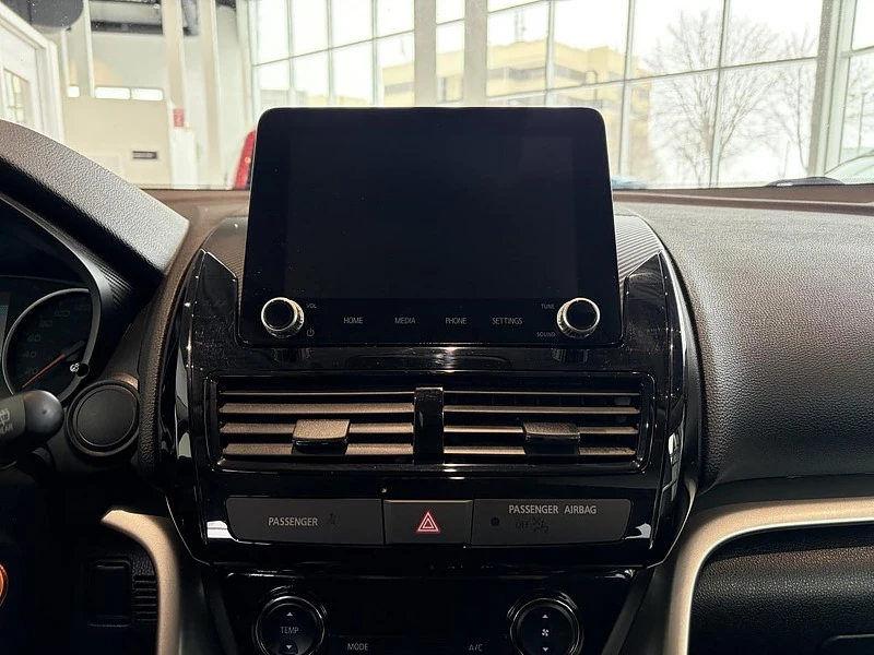 2023 Mitsubishi Eclipse Cross - Image 11 of 20