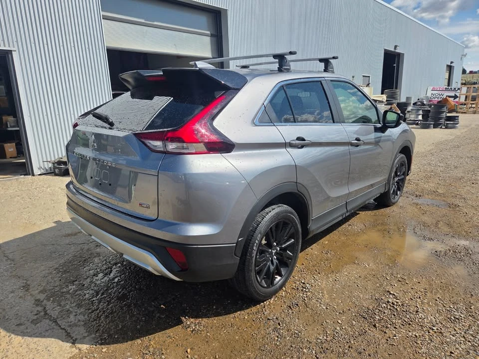 2023 Mitsubishi Eclipse Cross - Image 5 of 10