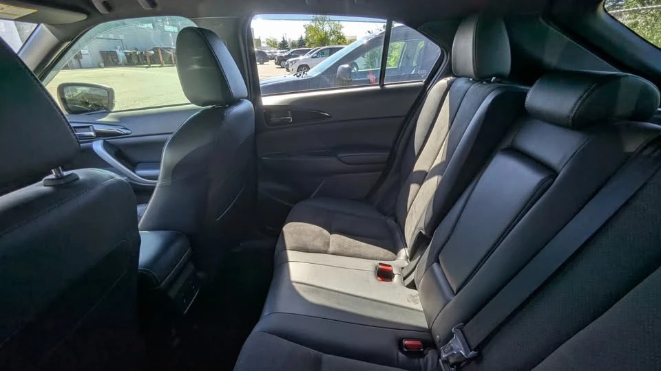 2023 Mitsubishi Eclipse Cross - Image 6 of 7