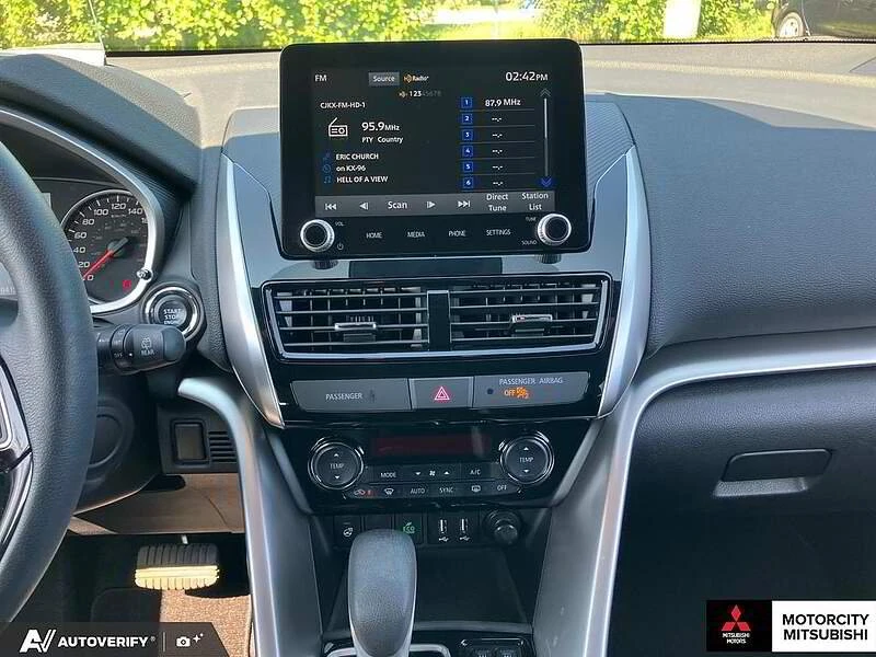 2023 Mitsubishi Eclipse Cross - Image 15 of 19