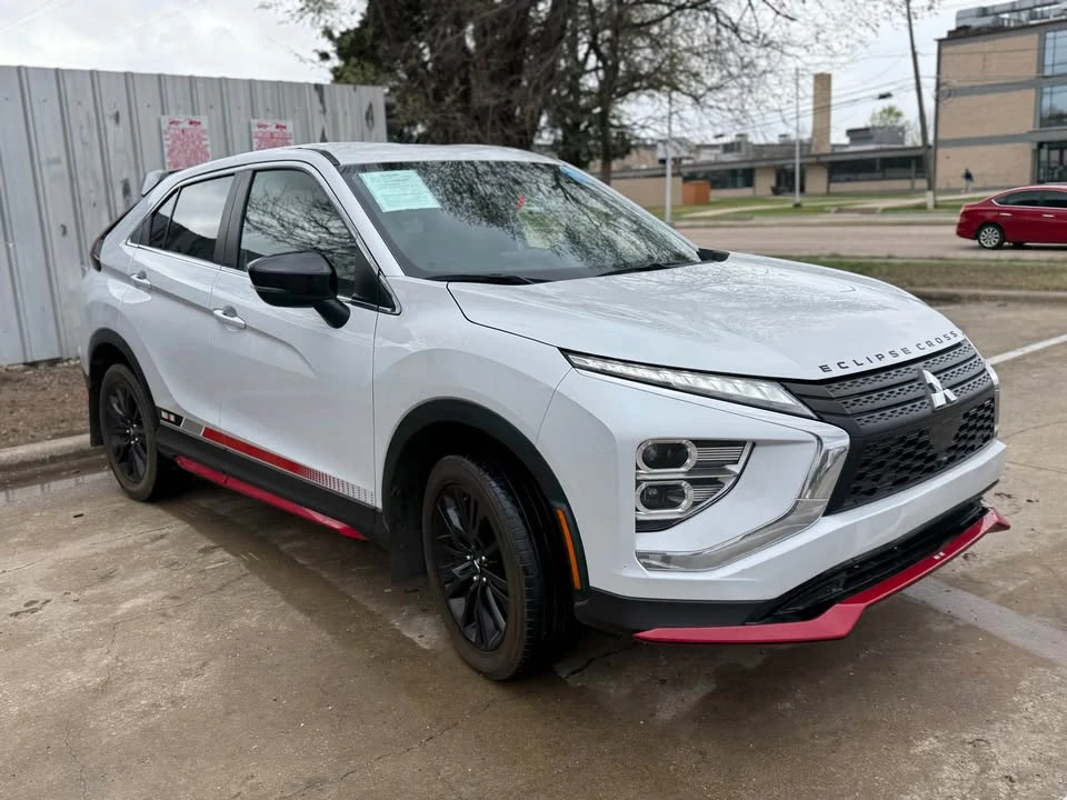 2023 Mitsubishi Eclipse - Image 3 of 7