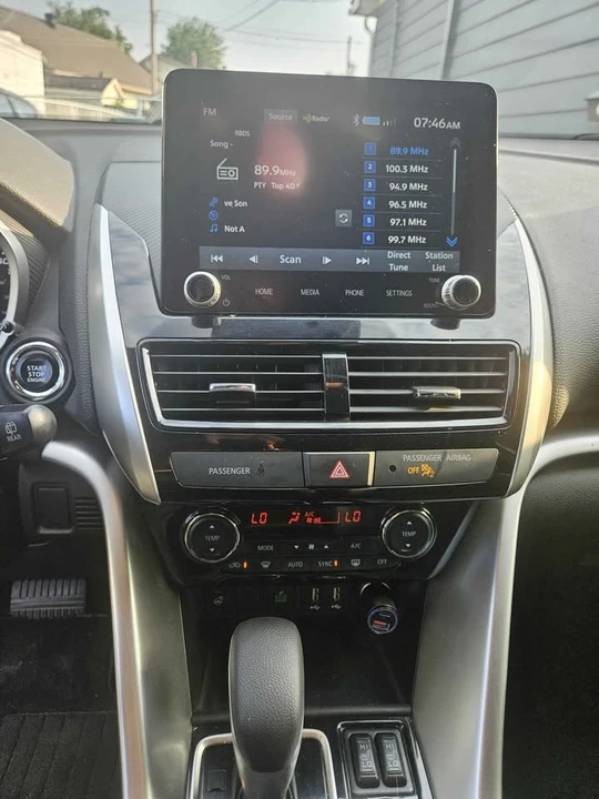 2023 Mitsubishi Eclipse Cross - Image 7 of 9