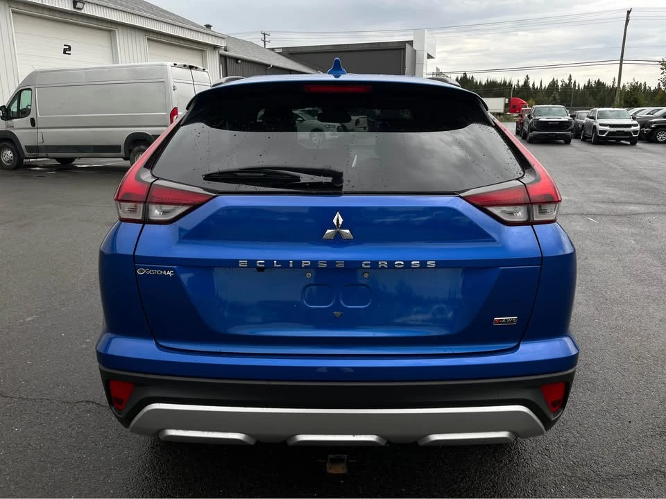 2023 Mitsubishi Eclipse Cross - Image 7 of 18
