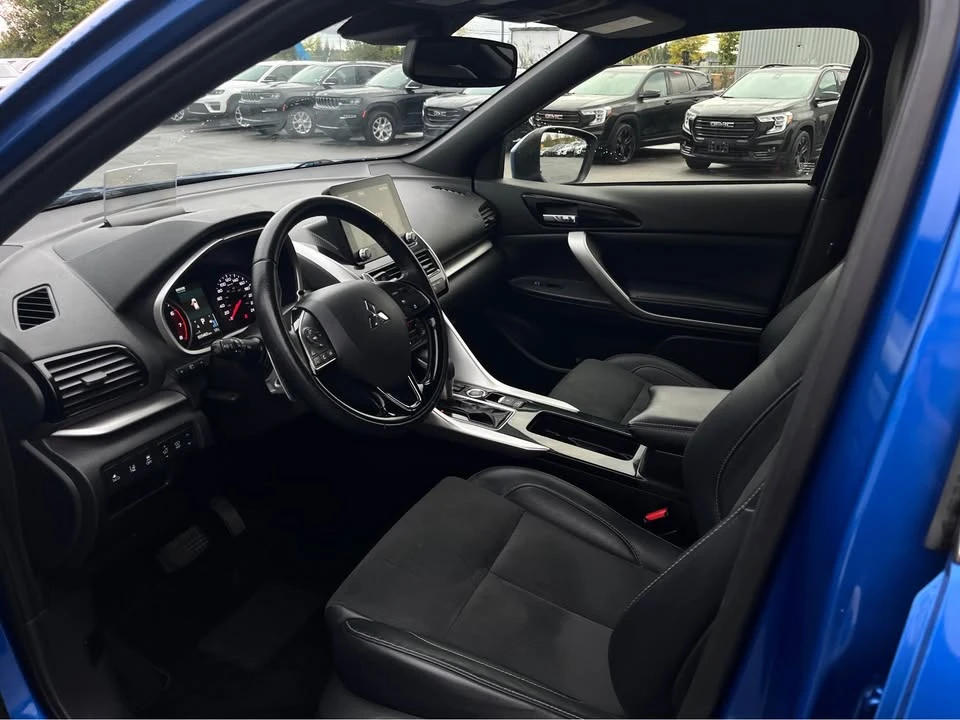 2023 Mitsubishi Eclipse Cross - Image 11 of 18