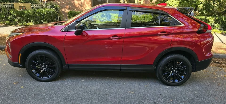 2023 Mitsubishi Eclipse Cross - Image 4 of 11