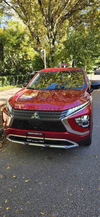 2023 Mitsubishi Eclipse Cross - Image 2 of 11