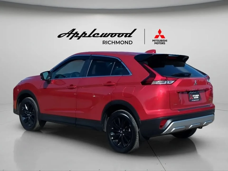 2023 Mitsubishi Eclipse Cross - Image 7 of 15