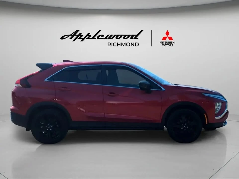2023 Mitsubishi Eclipse Cross - Image 4 of 15