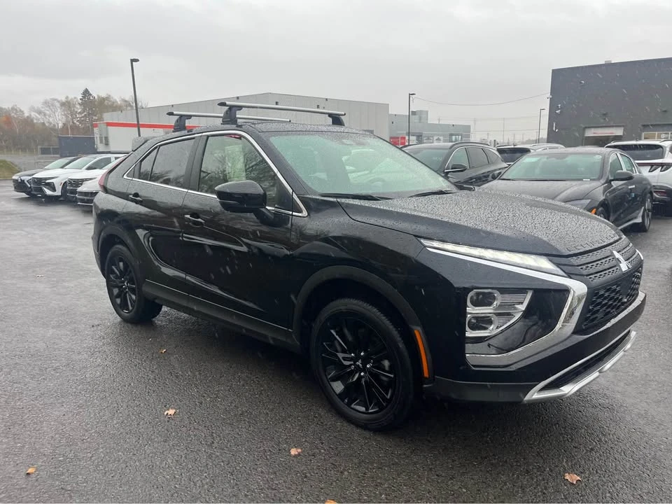 2023 Mitsubishi Eclipse Cross - Image 3 of 15