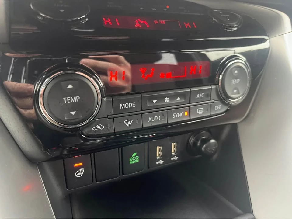2023 Mitsubishi Eclipse Cross - Image 12 of 15