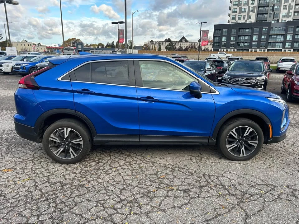 2023 Mitsubishi Eclipse Cross - Image 7 of 13