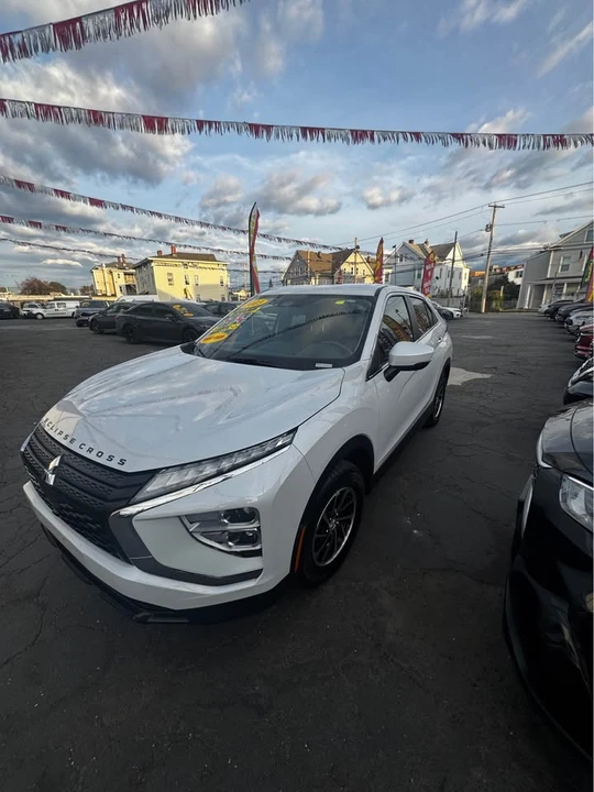 2023 Mitsubishi Eclipse Cross - Image 4 of 7
